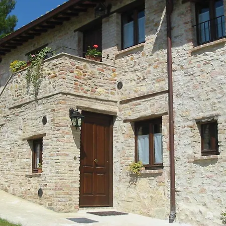 Agriturismo Fogliani منزل ريفي