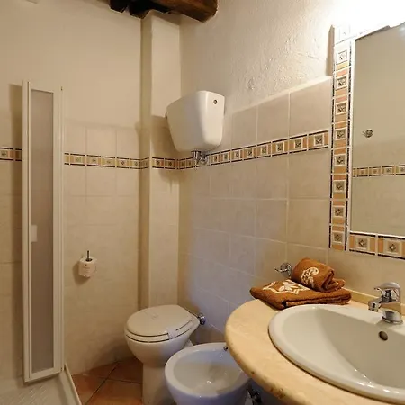 Agriturismo Fogliani منزل ريفي *